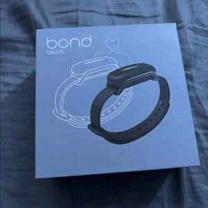 Bond touch bracelet